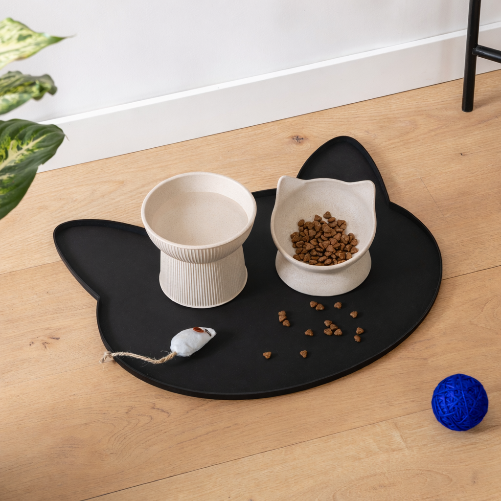 Oscar Silicone Cat Placemat – Black