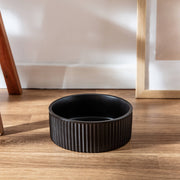 Jardin Ribbed Pet Bowl Collection – Modern Matte Exterior – Black / Large